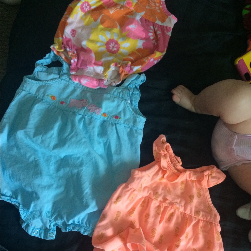Baby clothes